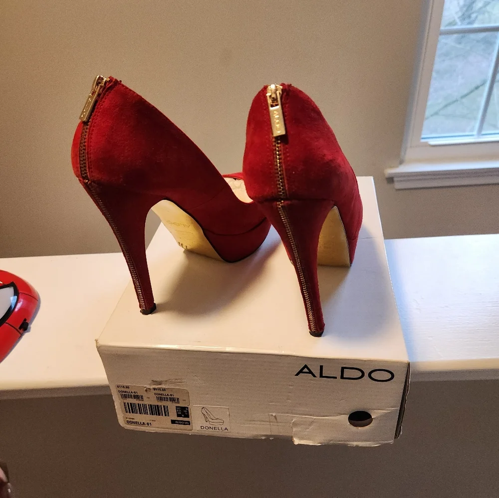 Red Aldo Heels - Picture 2 of 5